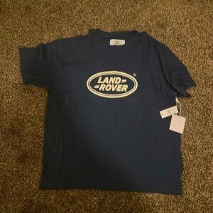 Size XL
Land Rover T-Shirt
NWT